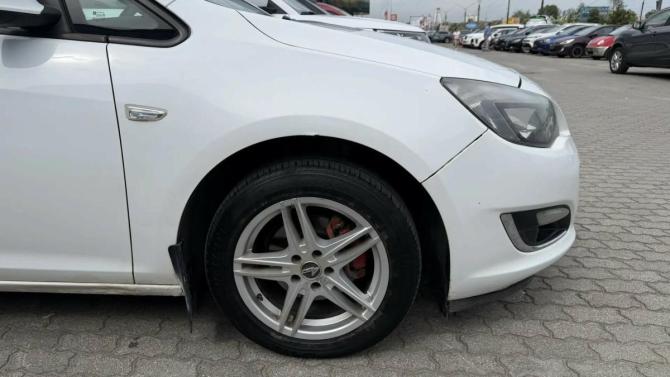 Opel Astra J Рестайлинг с пробегом 2012 года, цена 581 000 рублей, 263836 км, седан, Автокод Объявления