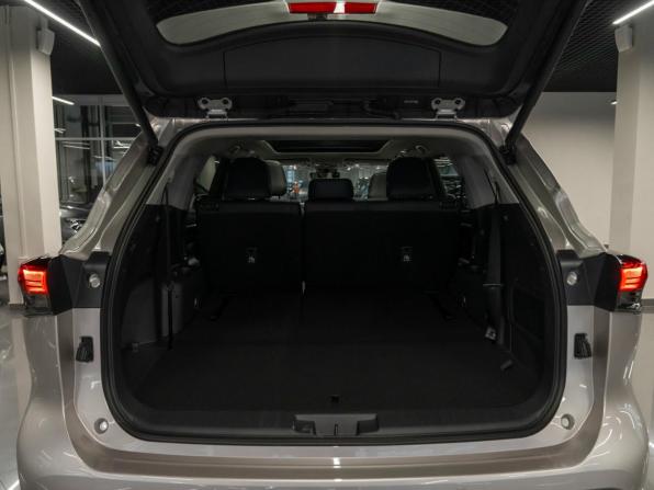 Toyota Highlander IV (XU70) с пробегом 2025 года, цена 5 600 000 рублей, 30 км, внедорожник, Автокод Объявления