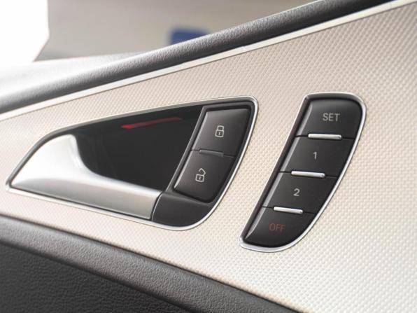 Audi A6 IV (C7) с пробегом 2014 года, цена 2 049 000 рублей, 211565 км, седан, Автокод Объявления