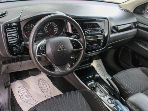 Mitsubishi Outlander III Рестайлинг 3 с пробегом 2019 года, цена 1 894 500 рублей, 123192 км, внедорожник, Автокод Объявления