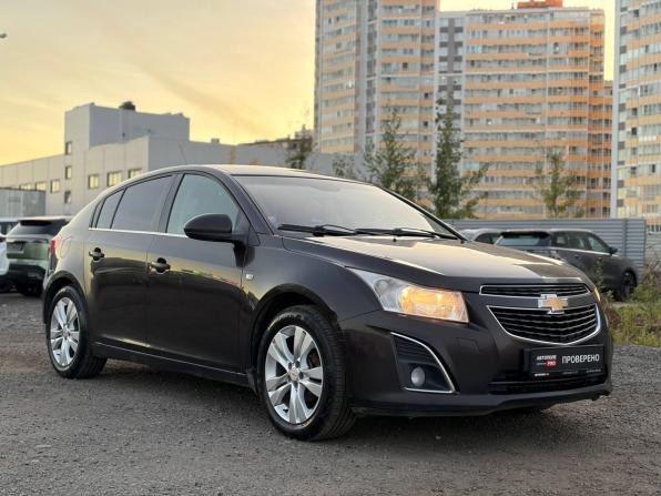 Chevrolet Cruze I Рестайлинг с пробегом 2013 года, цена 660 000 рублей, 234308 км, хэтчбек, Автокод Объявления