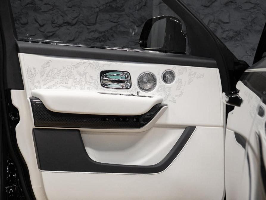 Rolls-Royce Cullinan I Рестайлинг Москва  - изображение 46