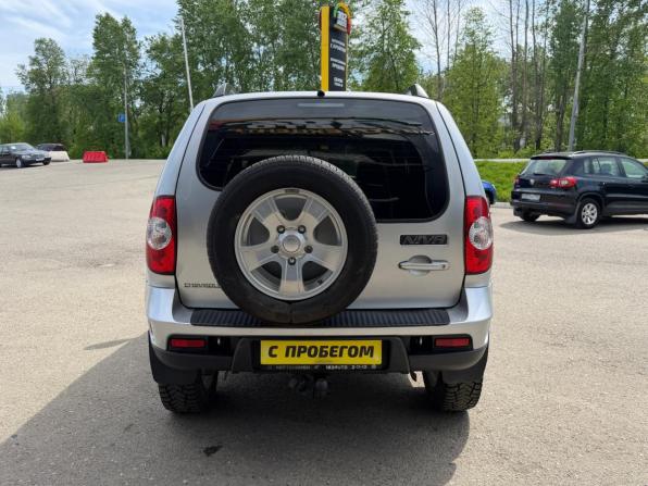 Chevrolet Niva I Рестайлинг с пробегом 2012 года, цена 520 000 рублей, 130000 км, внедорожник, Автокод Объявления