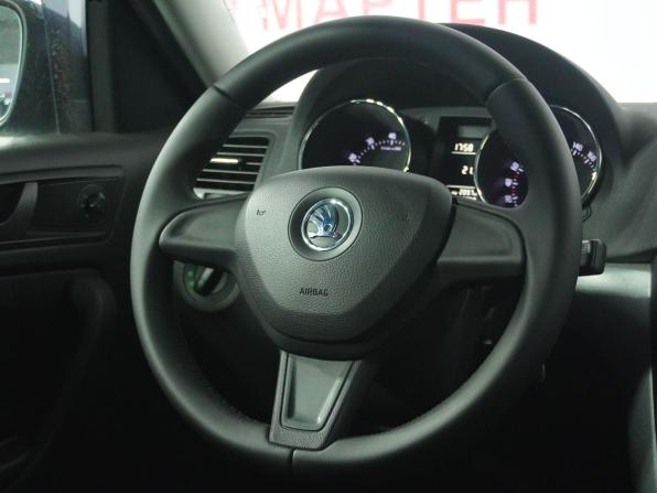 Skoda Yeti I Рестайлинг с пробегом 2014 года, цена 914 000 рублей, 107667 км, внедорожник, Автокод Объявления