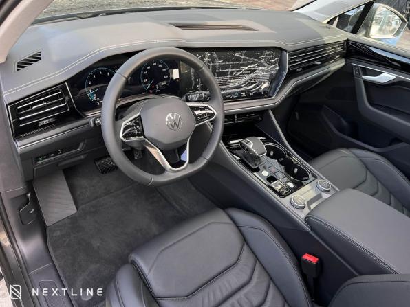 Новый Volkswagen Touareg III Рестайлинг 2025 года, цена 7 990 000 рублей, внедорожник, Автокод Объявления