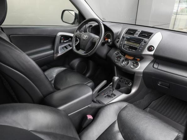 Toyota RAV4 III (XA30) Рестайлинг с пробегом 2012 года, цена 1 449 000 рублей, 176506 км, внедорожник, Автокод Объявления