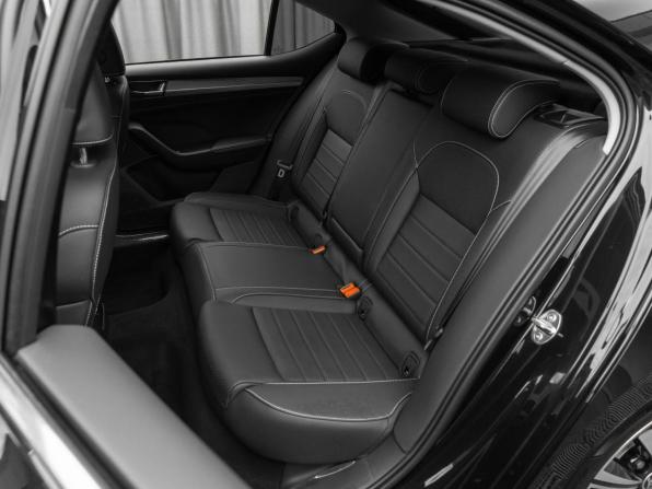 Skoda Superb III Рестайлинг с пробегом 2025 года, цена 3 140 000 рублей, 23275 км, лифтбек, Автокод Объявления