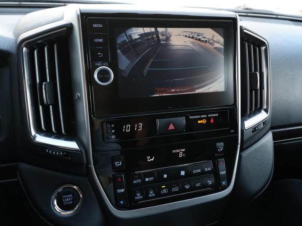 Toyota Land Cruiser 200 Series Рестайлинг 2 с пробегом 2019 года, цена 7 250 000 рублей, 118000 км, внедорожник, Автокод Объявления