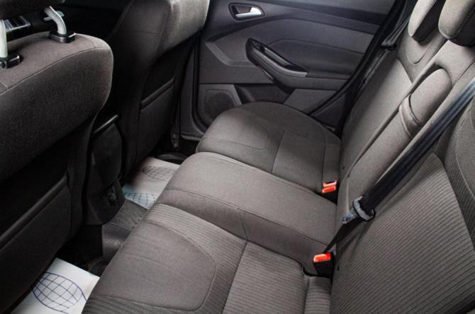 Ford Focus III с пробегом 2013 года, цена 1 029 000 рублей, 158000 км, хэтчбек, Автокод Объявления