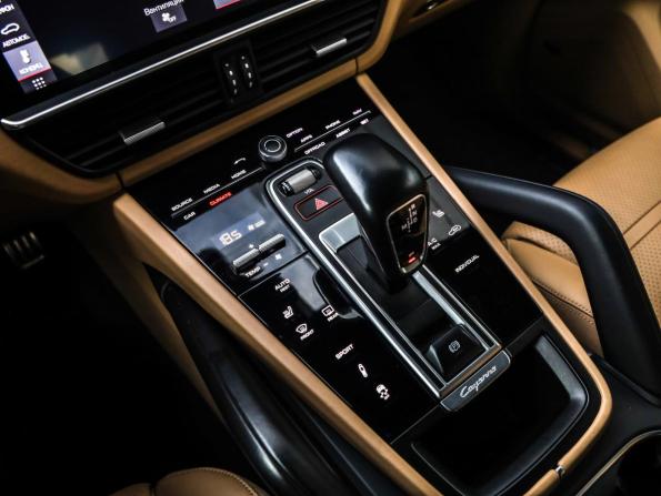 Porsche Cayenne III с пробегом 2019 года, цена 4 999 000 рублей, 175817 км, внедорожник, Автокод Объявления