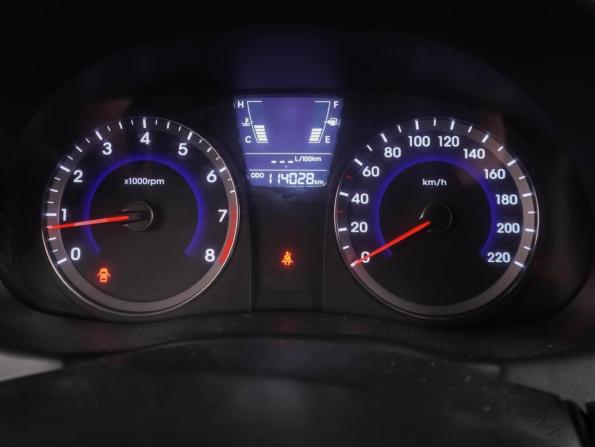 Hyundai Solaris I с пробегом 2014 года, цена 849 000 рублей, 114028 км, седан, Автокод Объявления