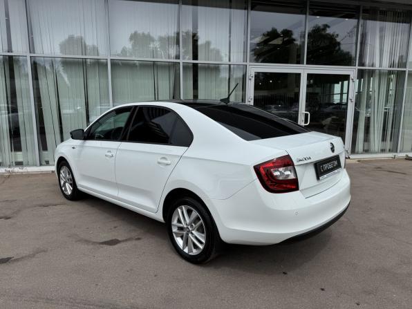 Skoda Rapid I Рестайлинг с пробегом 2019 года, цена 1 423 000 рублей, 55095 км, лифтбек, Автокод Объявления