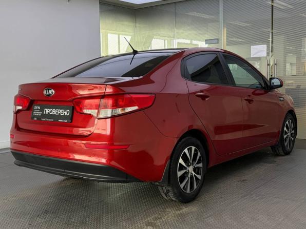 Kia Rio III Рестайлинг с пробегом 2015 года, цена 999 000 рублей, 174244 км, седан, Автокод Объявления