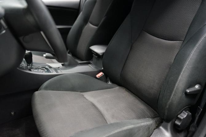 Mazda 3 II (BL) Рестайлинг с пробегом 2012 года, цена 990 000 рублей, 184141 км, седан, Автокод Объявления