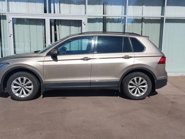 Volkswagen Tiguan II Рестайлинг с пробегом 2021 года, цена 2 720 000 рублей, 142926 км, внедорожник, Автокод Объявления