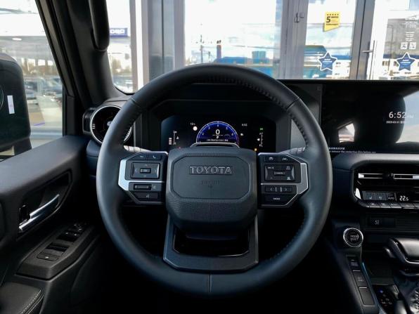 Новый Toyota Land Cruiser Prado 250 Series 2024 года, цена 13 699 000 рублей, внедорожник, Автокод Объявления