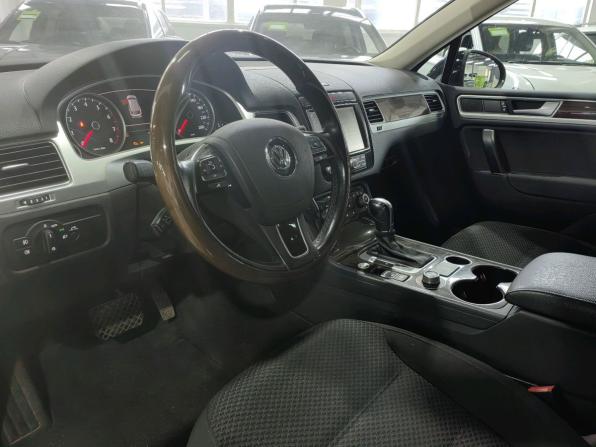 Volkswagen Touareg II Рестайлинг с пробегом 2015 года, цена 2 139 000 рублей, 151000 км, внедорожник, Автокод Объявления