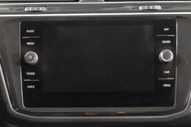 Volkswagen Tiguan II с пробегом 2018 года, цена 2 809 000 рублей, 143812 км, внедорожник, Автокод Объявления