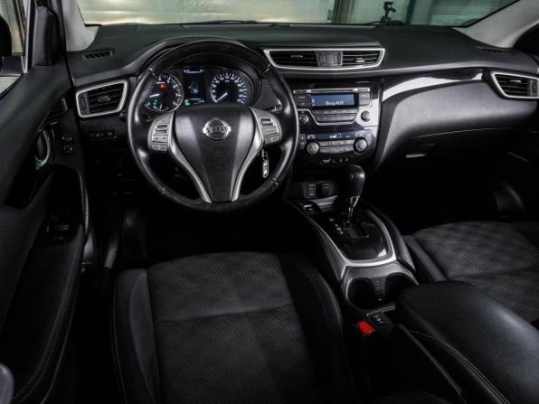 Nissan Qashqai II с пробегом 2016 года, цена 1 559 000 рублей, 152163 км, внедорожник, Автокод Объявления