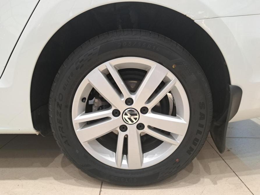 Volkswagen Jetta VI Рестайлинг Казань  - изображение 22