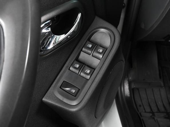 Renault Duster I Рестайлинг с пробегом 2016 года, цена 999 000 рублей, 183533 км, внедорожник, Автокод Объявления