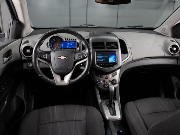Chevrolet Aveo II с пробегом 2014 года, цена 950 000 рублей, 77251 км, седан, Автокод Объявления