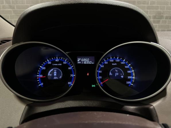 Hyundai ix35 I Рестайлинг с пробегом 2014 года, цена 1 539 000 рублей, 118351 км, внедорожник, Автокод Объявления