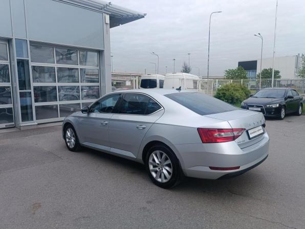 Skoda Superb III Рестайлинг с пробегом 2020 года, цена 2 500 000 рублей, 63800 км, лифтбек, Автокод Объявления