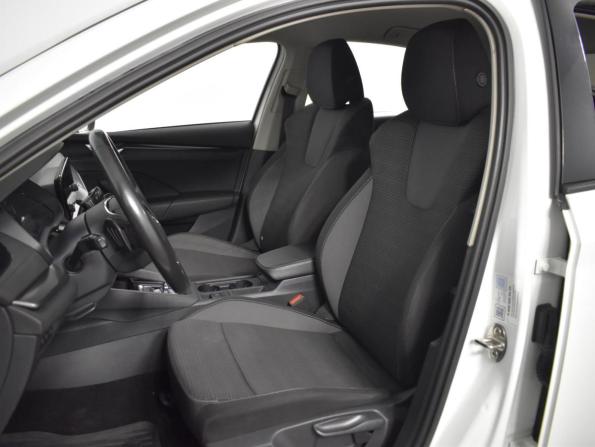 Skoda Octavia IV (A8) с пробегом 2021 года, цена 1 748 900 рублей, 123409 км, лифтбек, Автокод Объявления
