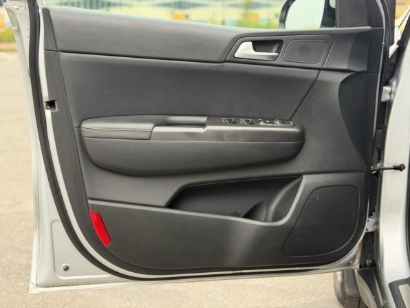 Kia Sportage IV с пробегом 2017 года, цена 2 100 000 рублей, 127500 км, внедорожник, Автокод Объявления