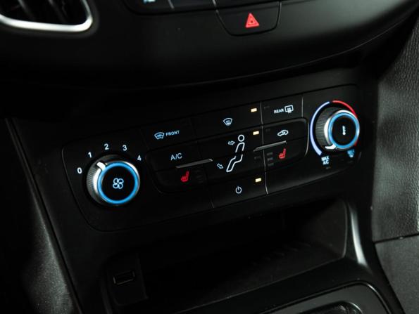 Ford Focus III Рестайлинг с пробегом 2019 года, цена 1 199 000 рублей, 108395 км, хэтчбек, Автокод Объявления