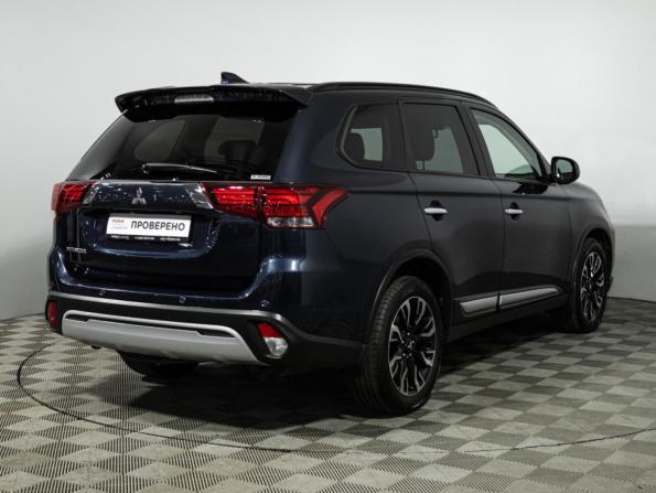 Mitsubishi Outlander III Рестайлинг 3 с пробегом 2021 года, цена 2 859 000 рублей, 67136 км, внедорожник, Автокод Объявления