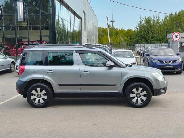 Skoda Yeti I с пробегом 2012 года, цена 955 000 рублей, 194138 км, внедорожник, Автокод Объявления