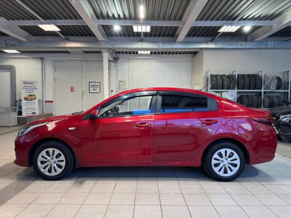 Kia Rio III Рестайлинг с пробегом 2017 года, цена 889 000 рублей, 118931 км, седан, Автокод Объявления