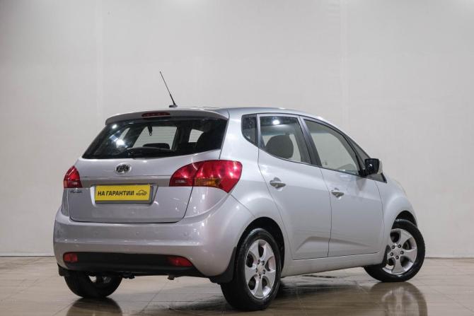 Kia Venga I с пробегом 2011 года, цена 749 000 рублей, 220000 км, компактвэн, Автокод Объявления