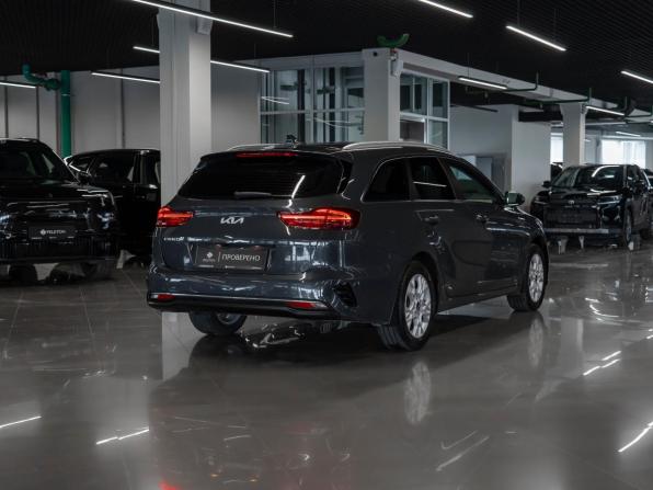 Kia Ceed III Рестайлинг с пробегом 2021 года, цена 2 290 000 рублей, 63000 км, универсал, Автокод Объявления
