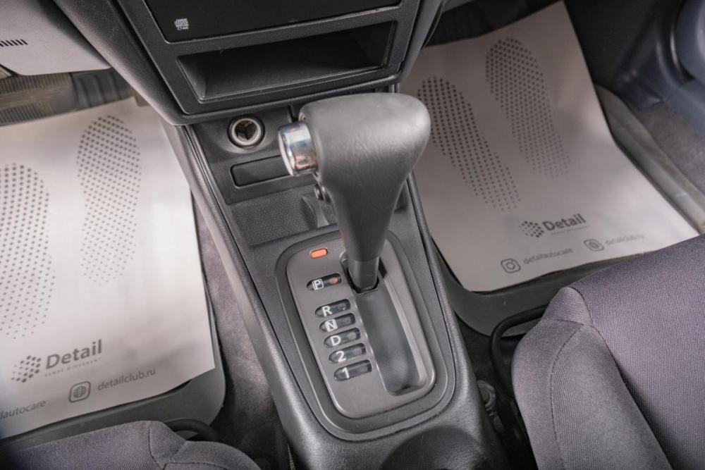 Nissan Almera II (N16) Рестайлинг Томск  - изображение 16