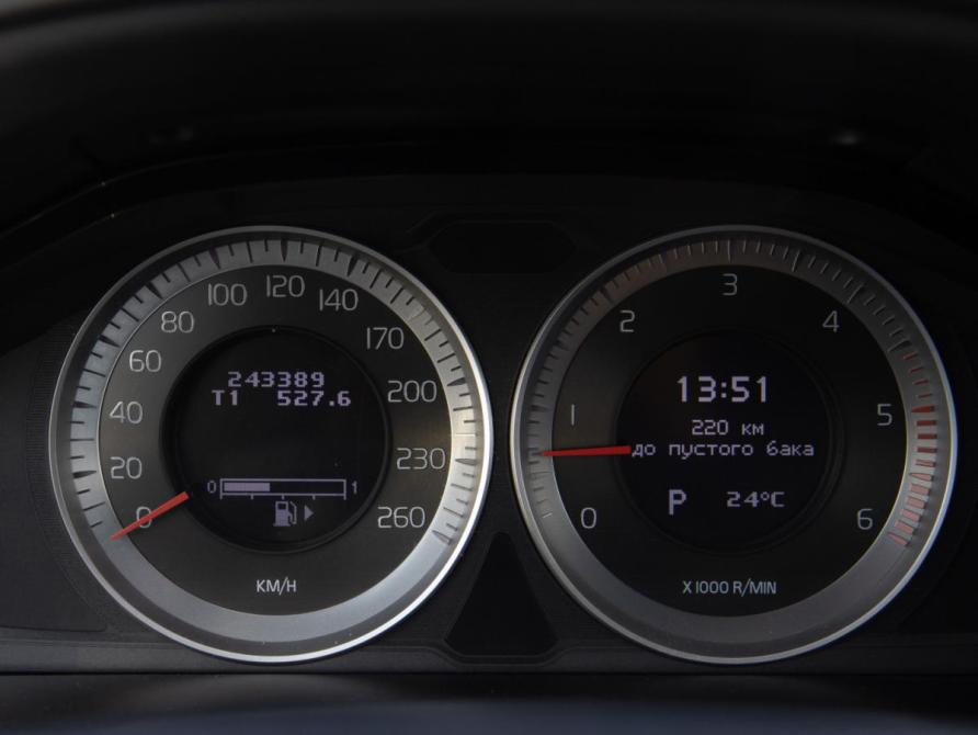 Volvo XC60 I Москва  - изображение 9