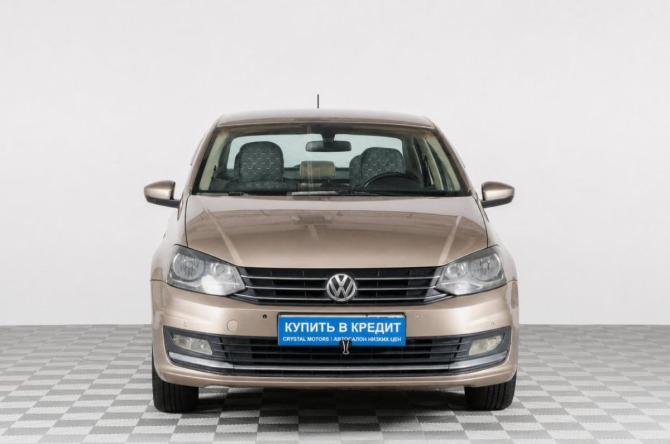 Volkswagen Polo V Рестайлинг с пробегом 2017 года, цена 929 000 рублей, 380000 км, седан, Автокод Объявления