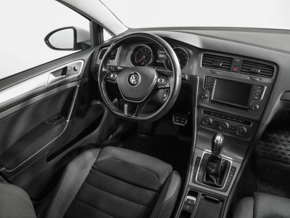 Volkswagen Golf VII с пробегом 2013 года, цена 1 269 000 рублей, 132000 км, хэтчбек, Автокод Объявления