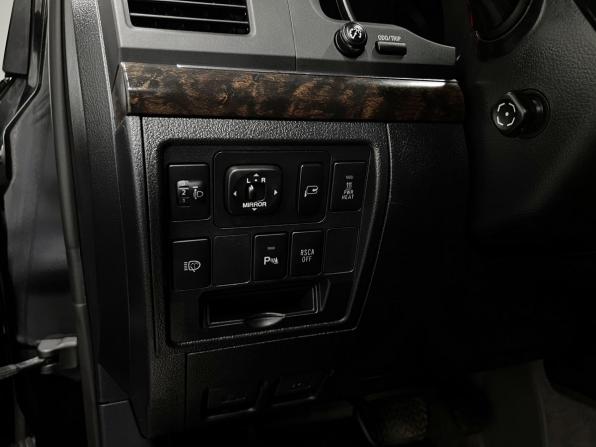 Toyota Land Cruiser 200 Series с пробегом 2011 года, цена 3 145 000 рублей, 177041 км, внедорожник, Автокод Объявления