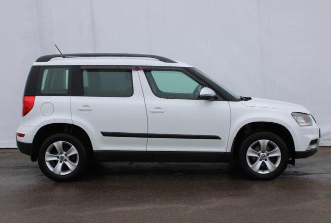 Skoda Yeti I Рестайлинг с пробегом 2016 года, цена 1 455 000 рублей, 54043 км, внедорожник, Автокод Объявления