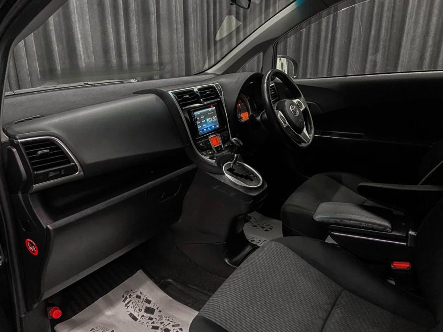 Toyota Ractis II Красноярск  - изображение 11