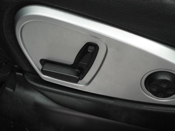 Mercedes-Benz M-Класс II (W164) Рестайлинг с пробегом 2010 года, цена 1 649 000 рублей, 227261 км, внедорожник, Автокод Объявления