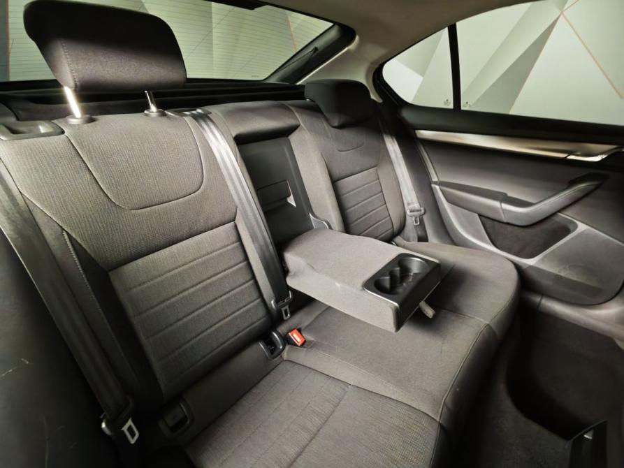 Skoda Octavia III (A7) Москва  - изображение 17