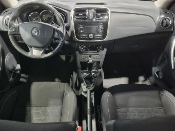 Renault Sandero II с пробегом 2016 года, цена 974 000 рублей, 132000 км, хэтчбек, Автокод Объявления