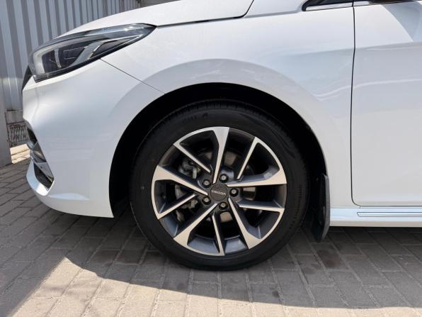 Omoda S5 с пробегом 2023 года, цена 1 599 000 рублей, 33007 км, седан, Автокод Объявления