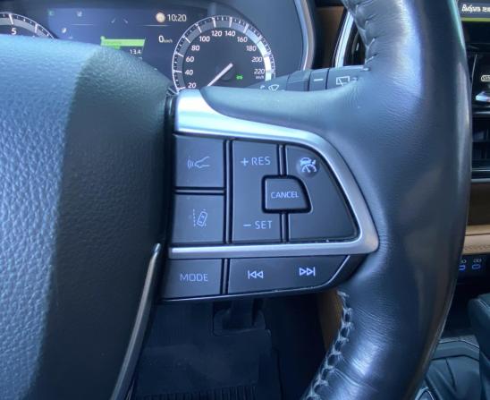 Toyota Highlander IV (XU70) с пробегом 2021 года, цена 4 474 000 рублей, 134296 км, внедорожник, Автокод Объявления