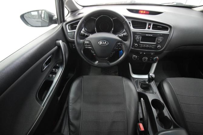 Kia Ceed II с пробегом 2012 года, цена 840 000 рублей, 191538 км, хэтчбек, Автокод Объявления