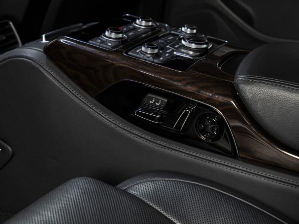 Audi A8 III (D4) с пробегом 2013 года, цена 3 379 000 рублей, 75116 км, седан, Автокод Объявления